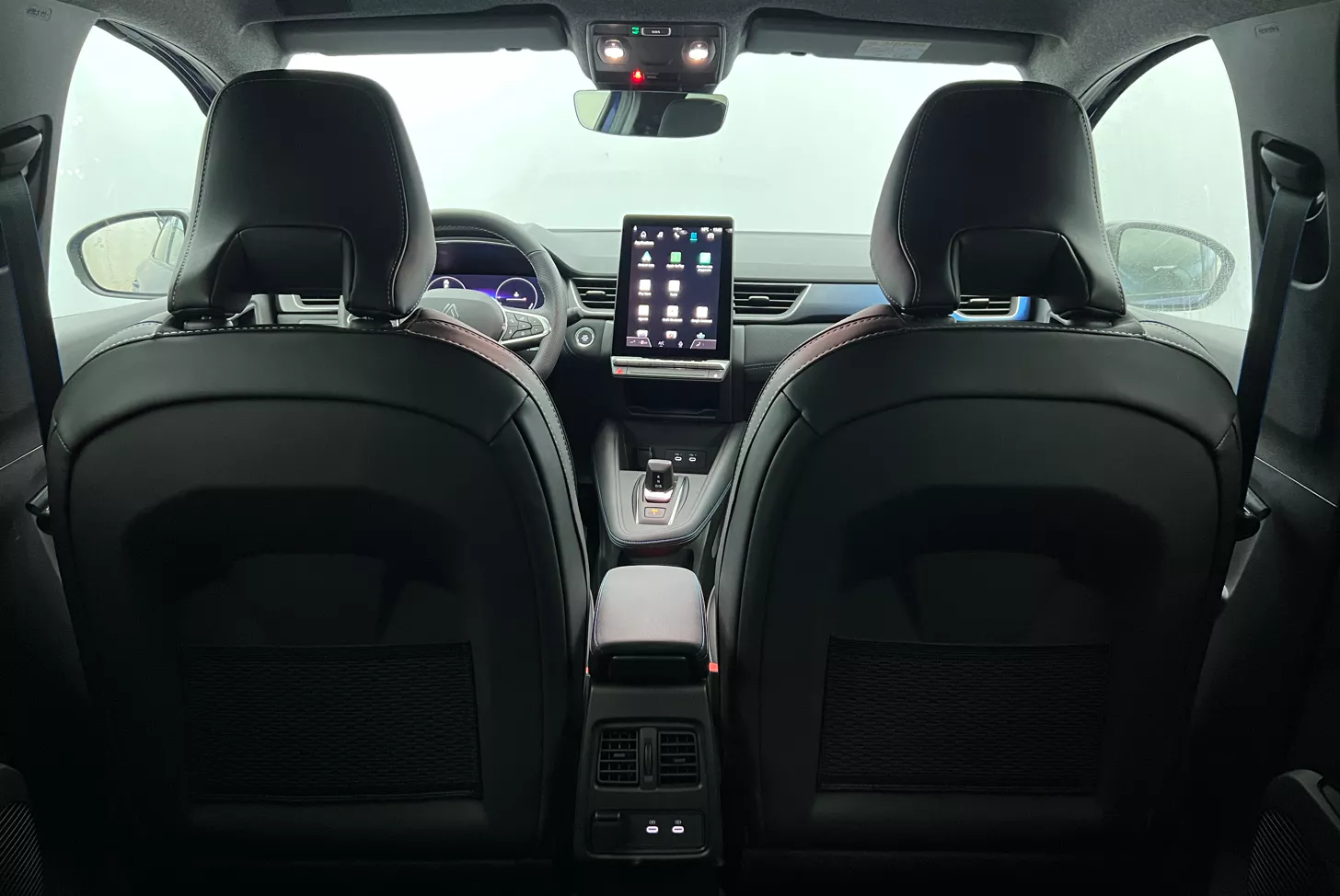 Photo véhicule vue 8