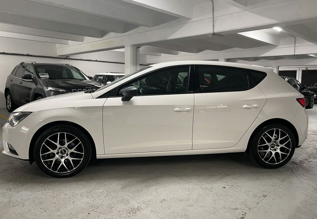 Photo véhicule vue 2