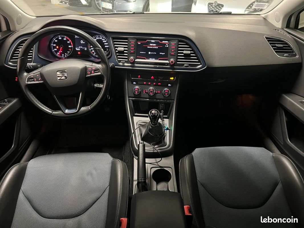 Photo véhicule vue 7